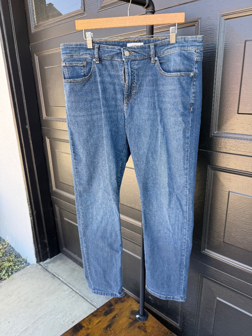 Used! Mens Jason Wu Bedford Slim Straight Jeans  34x30 Medium Wash Stretch Denim